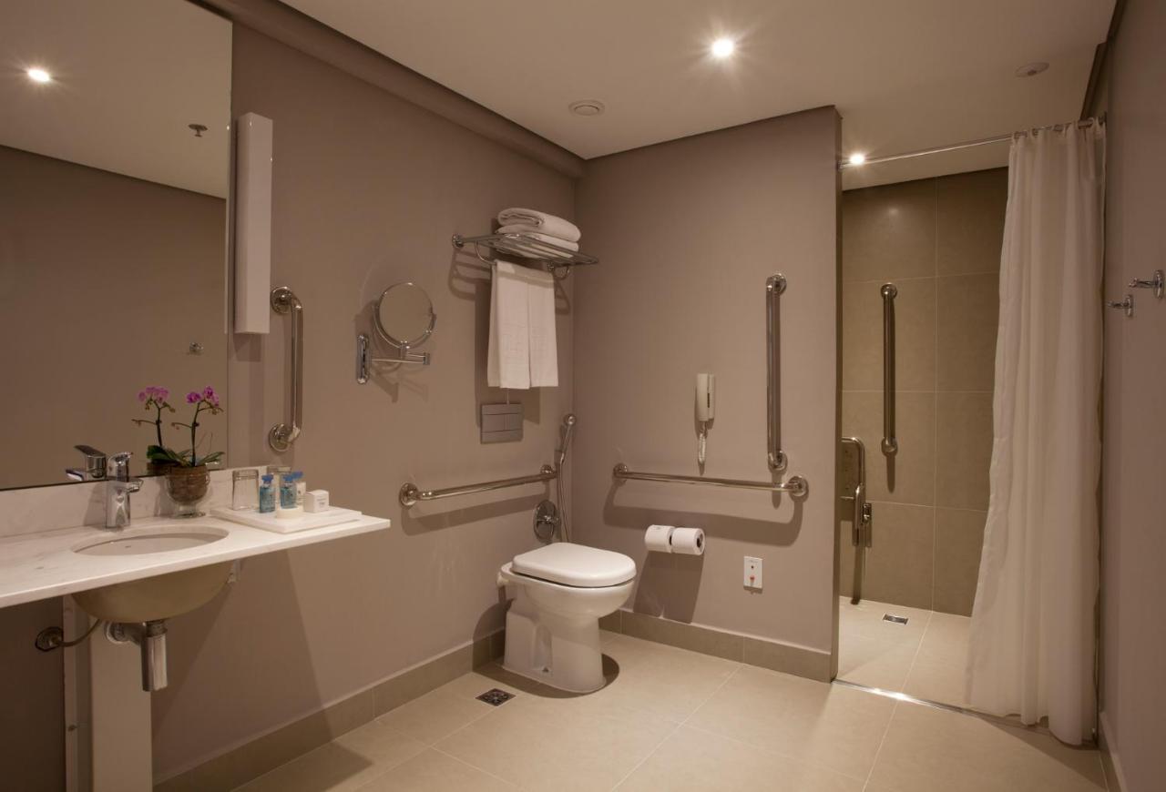 Standard Family Room,1122522084:JPEG